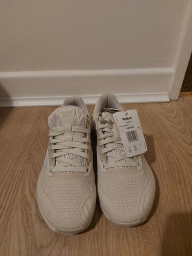 New with tags RRP 120 Eur Ladies Woman Trainers Shoes size 5 UK Nano X4 biege White sneakers