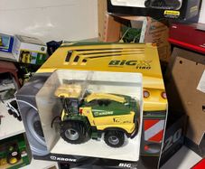 Krone big x 1180 1:32 scale