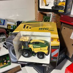 Krone big x 1180 1:32 scale