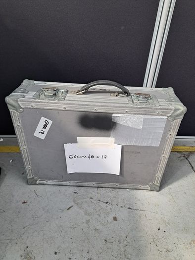 Flight case clear out pt.4