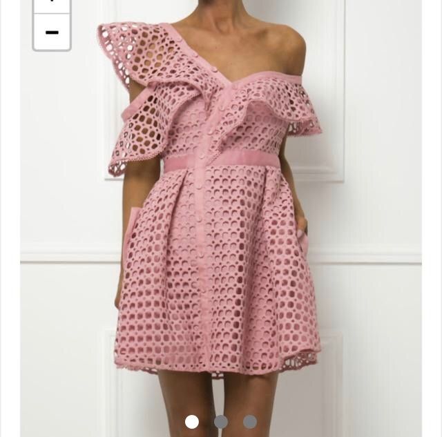 Dress caris closet