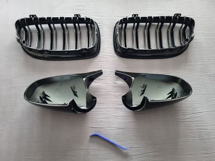BMW E90 / E91 Lci Kidney Grilles & Mirror Covers Set Brand New