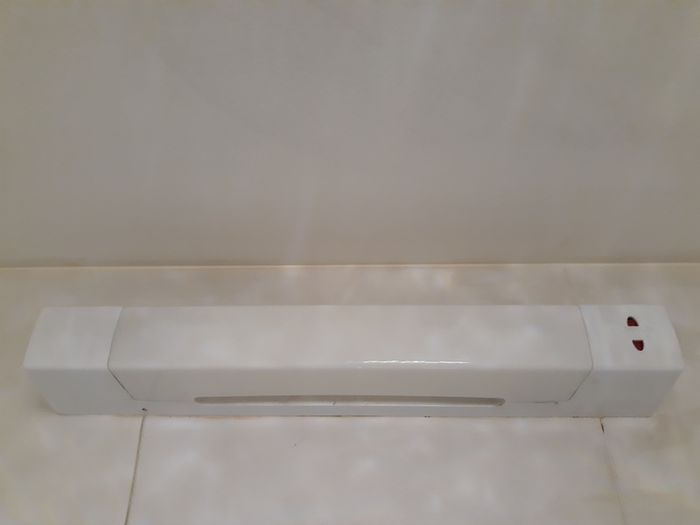 Bathroom Shaver Lamp