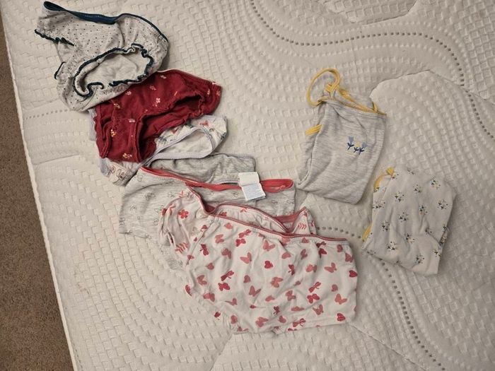 Size 2 Large bundle of girl's clothes. 24 months. Includes shipping