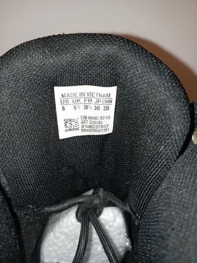 Adidas unisex AdiRise 2 size uk 5.5