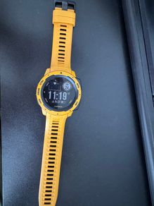 Garmin instinct, sunburst yellow
