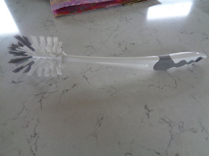 Washing up Brushes x 2 for Sale