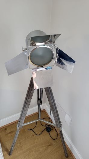 Floor Standing Lamp