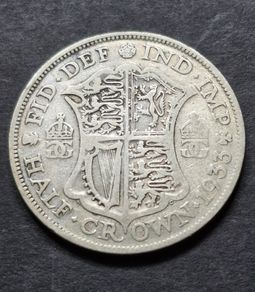 Great Britain 1933 King George V Silver .500 Half Crown Coin