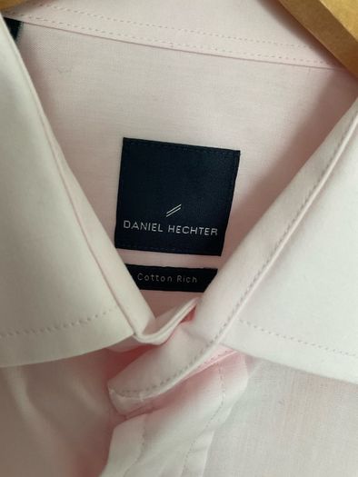 Daniel Hechter long-sleeved formal dress shirt in pastel light pink Collar Size: 15