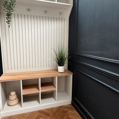 Boot room - oak