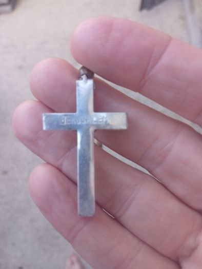 Title: Authentic Jerusalem Olive Wood Rosary & Leather Case  Description: Selling an authentic Catholic rosary made from Holy Land olive wood beads. The back of the crucifix is stamped "JERUSALEM", and the center medal is stamped "TERRA SANTA" with a 