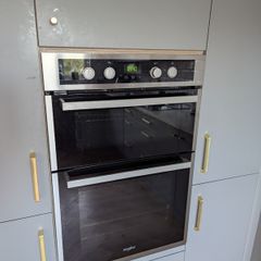 Oven