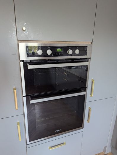Oven