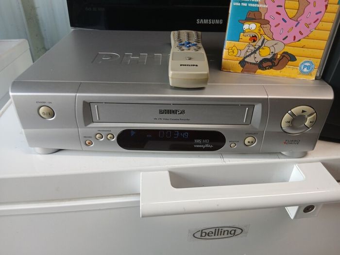 Phillips vhs player with remote