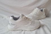 skechers rovina Size 5beu 38 white leather in excellent condition
