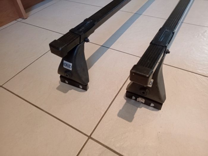 Roof Bars for Mk4 Golf
