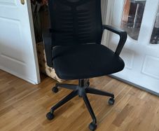 Free chair