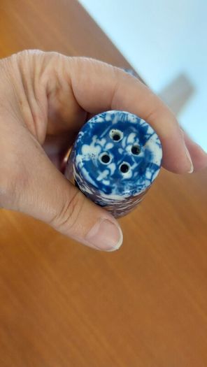 Fabulous Pair of Salt and Pepper Shakers in the Style of Burleighware "Blue Calico Pattern", but no Backstamps, Missing Stoppers