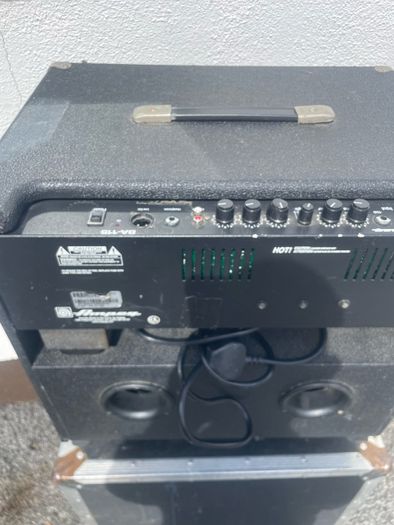 ampeg bass amp
