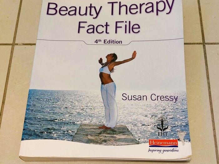 Price drop Beauty Therapy Fact File 4th Edition by Susan Cressy (Heinemann)