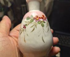 Little vintage one flower vase.