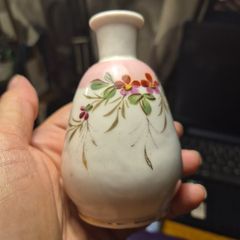 Little vintage one flower vase.
