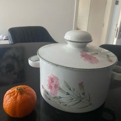 Midwinter Fabulous  1970s 1980s vintage  large  tureen