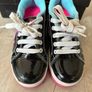 Heeleys Wheeled Shoes Size 13/ 32 Image 2