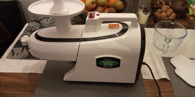 Green Star Juicer