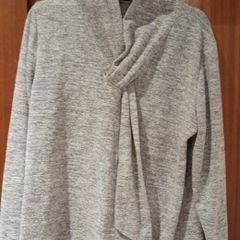 Women's grey jumper