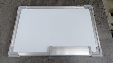 Magnetic whiteboard