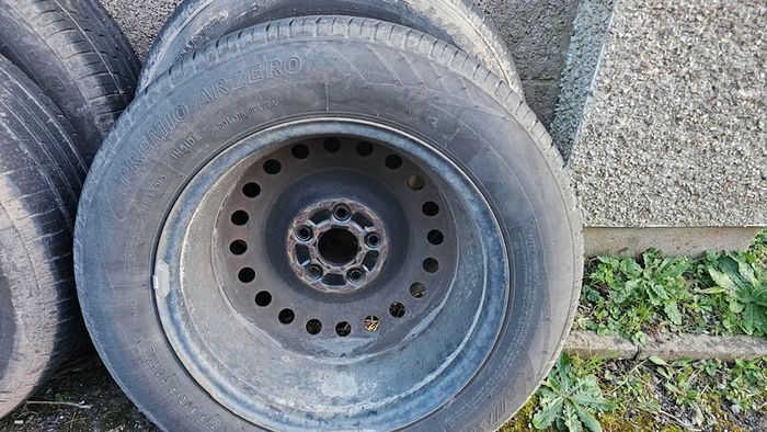 3 Tyres