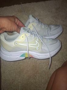 nike trainers