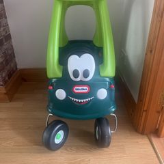 Green Dino Car