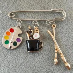 Artist Palette Brooch
