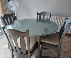 Beautiful wooden table and  4 chairs