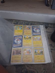Massive bundle of pokemon cards , rare old and normal pokemon cards