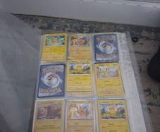 Massive bundle of pokemon cards , rare old and normal pokemon cards