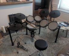 Electric Drum Kit: Millenium MPS-850