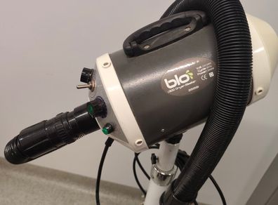 Blo i300 dryer blaster with stand (no wheels)