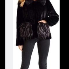 jacket Bnwt black fur jacket yumi brand size 10
