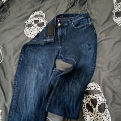 Tommy Hilfiger mens 34/30