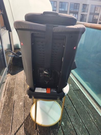 Joie Bold R Group 1/2/3 ISOFIX Child Car Seat  Good Condition
