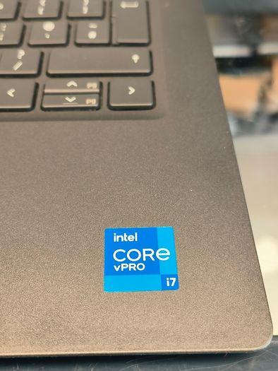 Dell Latitude 7320 - 13.3" Full HD Core i7-1185G7 (11th Gen) 16GB RAM 500GB SSD  Windows 11 Pro