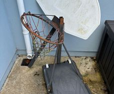 basketball net and stand