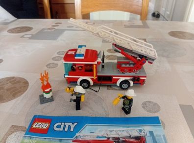 Retired LEGO CITY  Fire Truck Set 60107