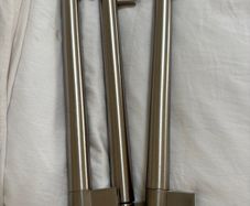 Wardrobe handles