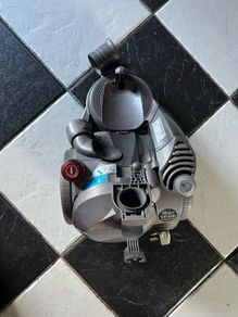 Dyson Hoover for sale ( please read Discription first)