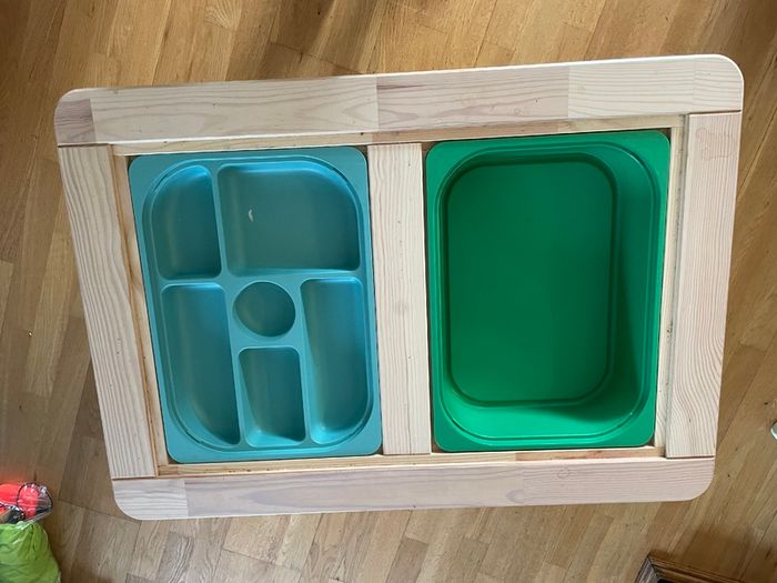 Kids table and stools